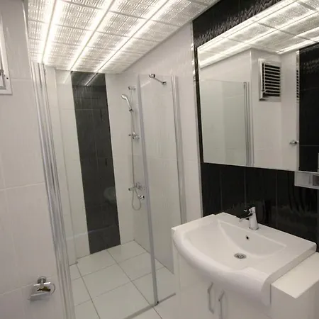 Angel Homes Marwan Apartament *